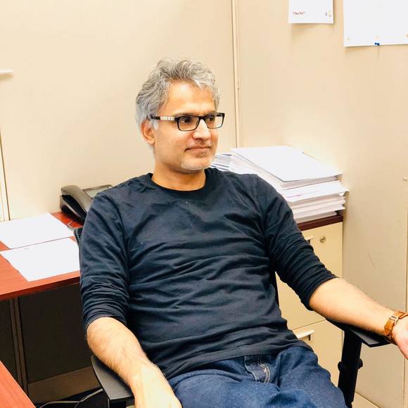 Meet your Posher, Asif - Picture 1 of 1